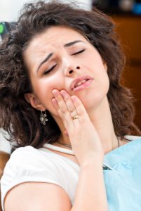 Top reasons for tooth pain from your Plano emergency dentist.